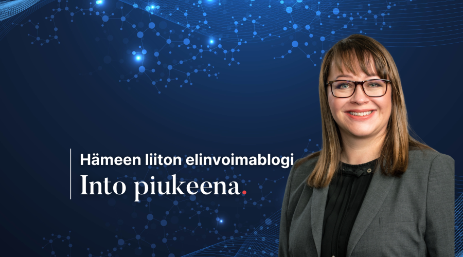 artikkelikuva, hymyilevä nainen